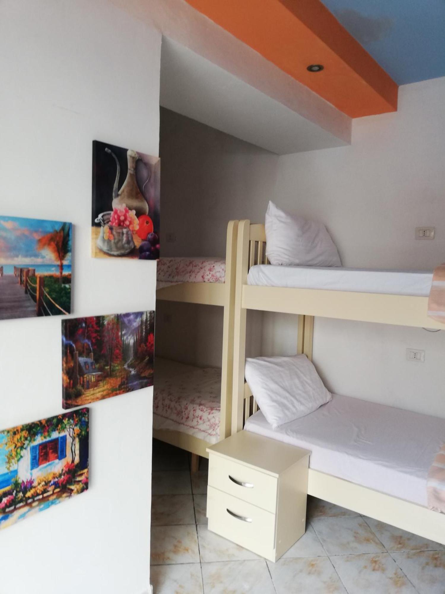Casa Mia Vandrerhjem Vlorë Rom bilde